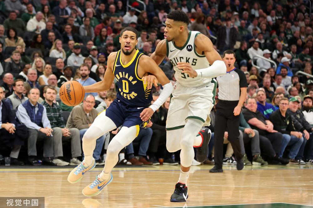 他总是在团 他总是在团