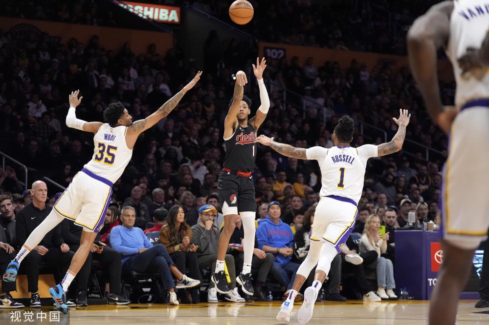 四座的远射 四座的远射